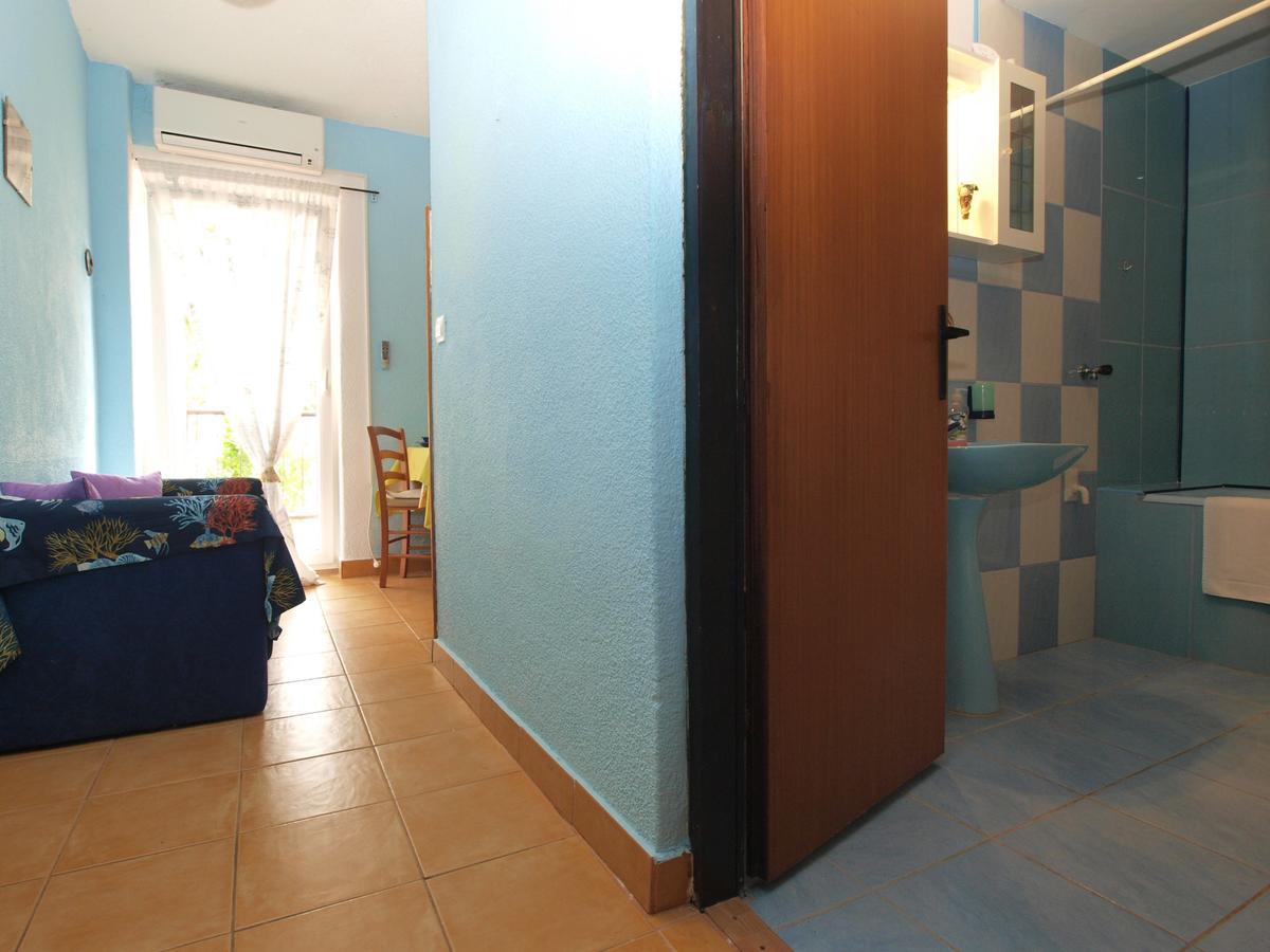 Apartments Davor 1676 บานโจเล ภายนอก รูปภาพ
