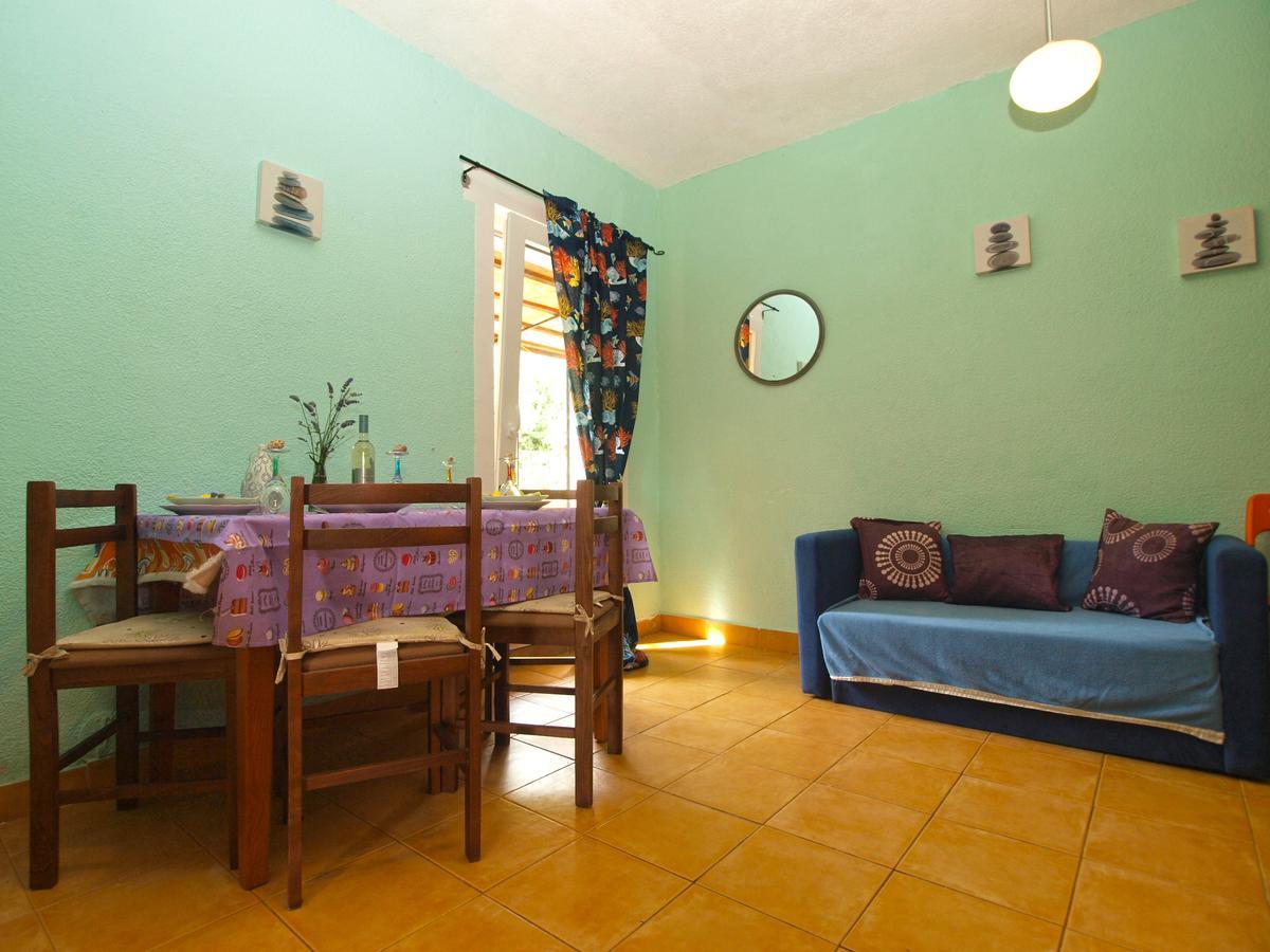 Apartments Davor 1676 บานโจเล ภายนอก รูปภาพ