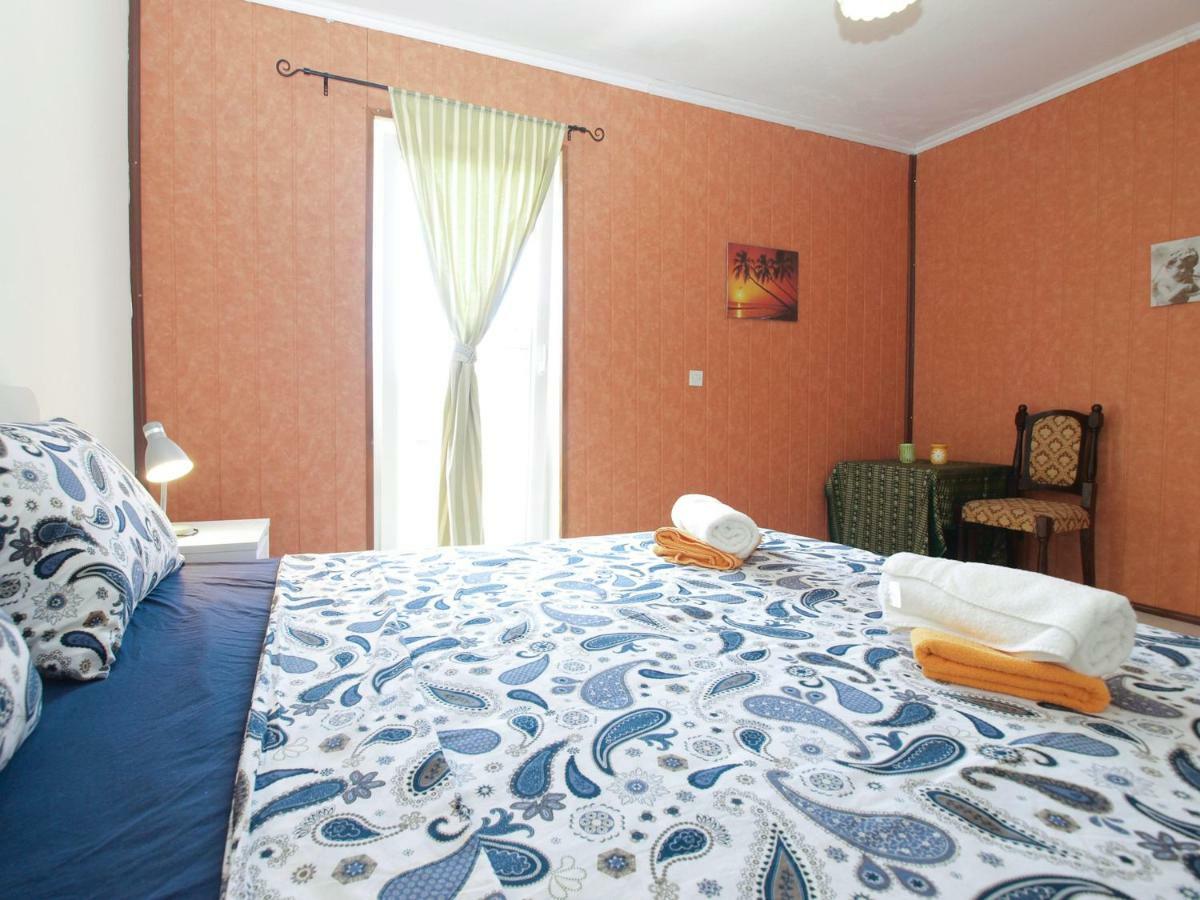 Apartments Davor 1676 บานโจเล ภายนอก รูปภาพ