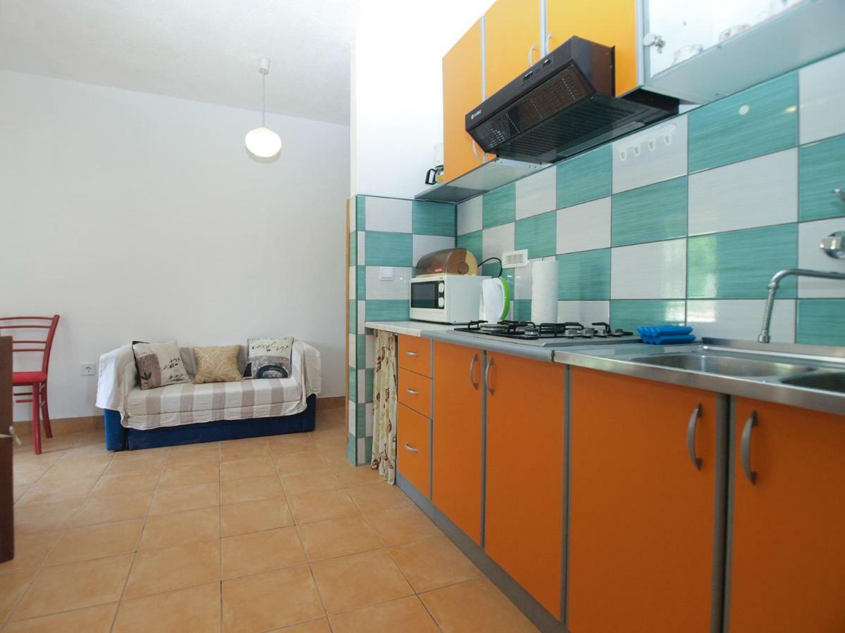 Apartments Davor 1676 บานโจเล ภายนอก รูปภาพ